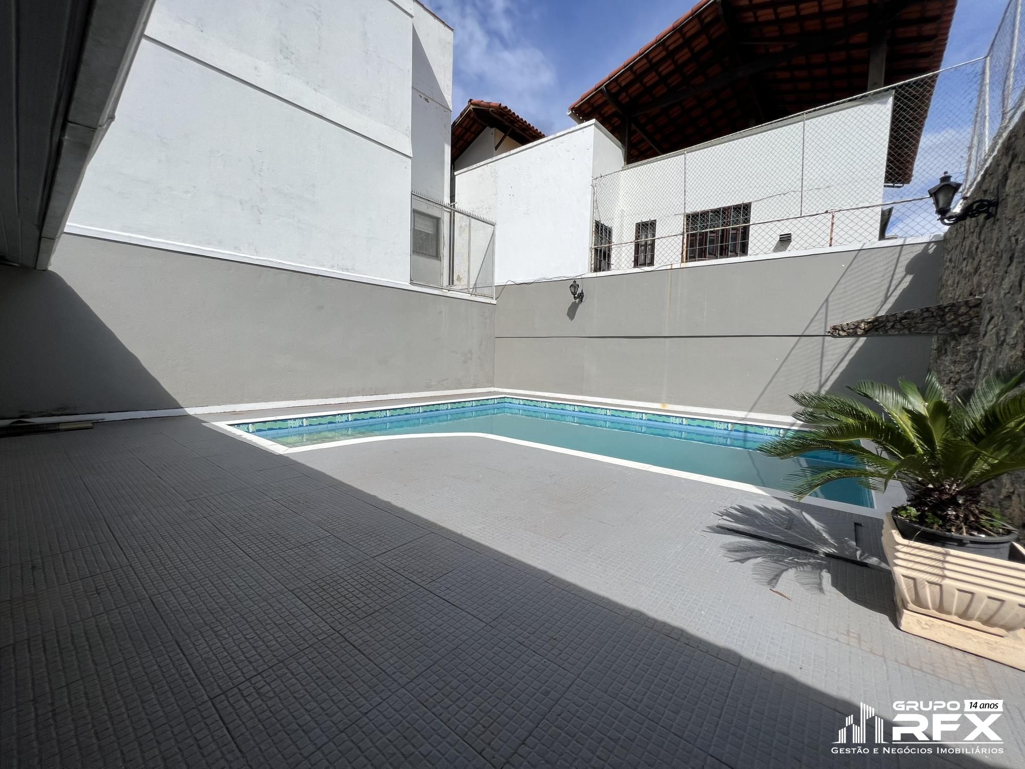 Casa 4 dormitórios à venda São Francisco Niterói/RJ