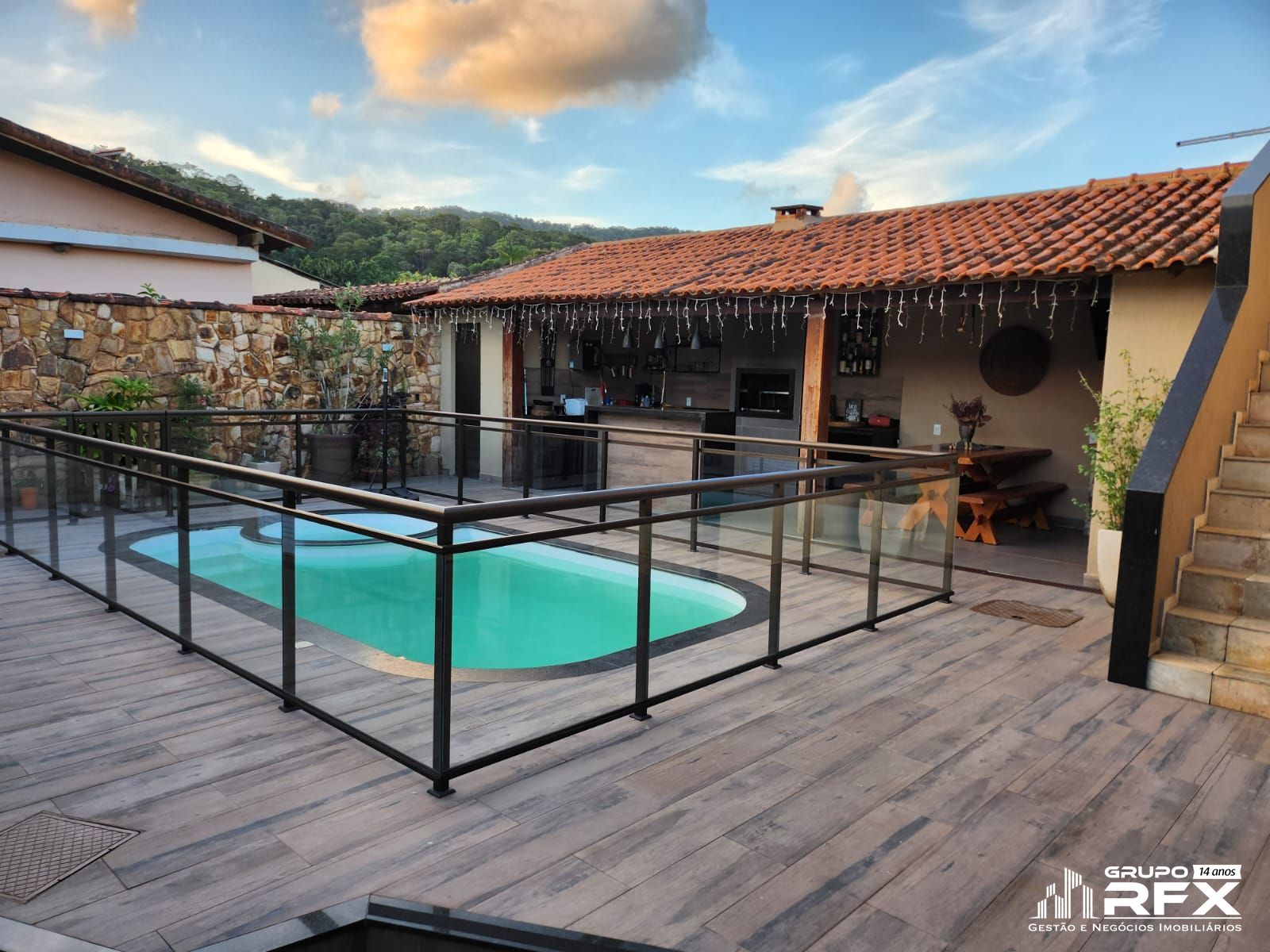 Casa 4 dormitórios à venda serra grande niterói/rj
