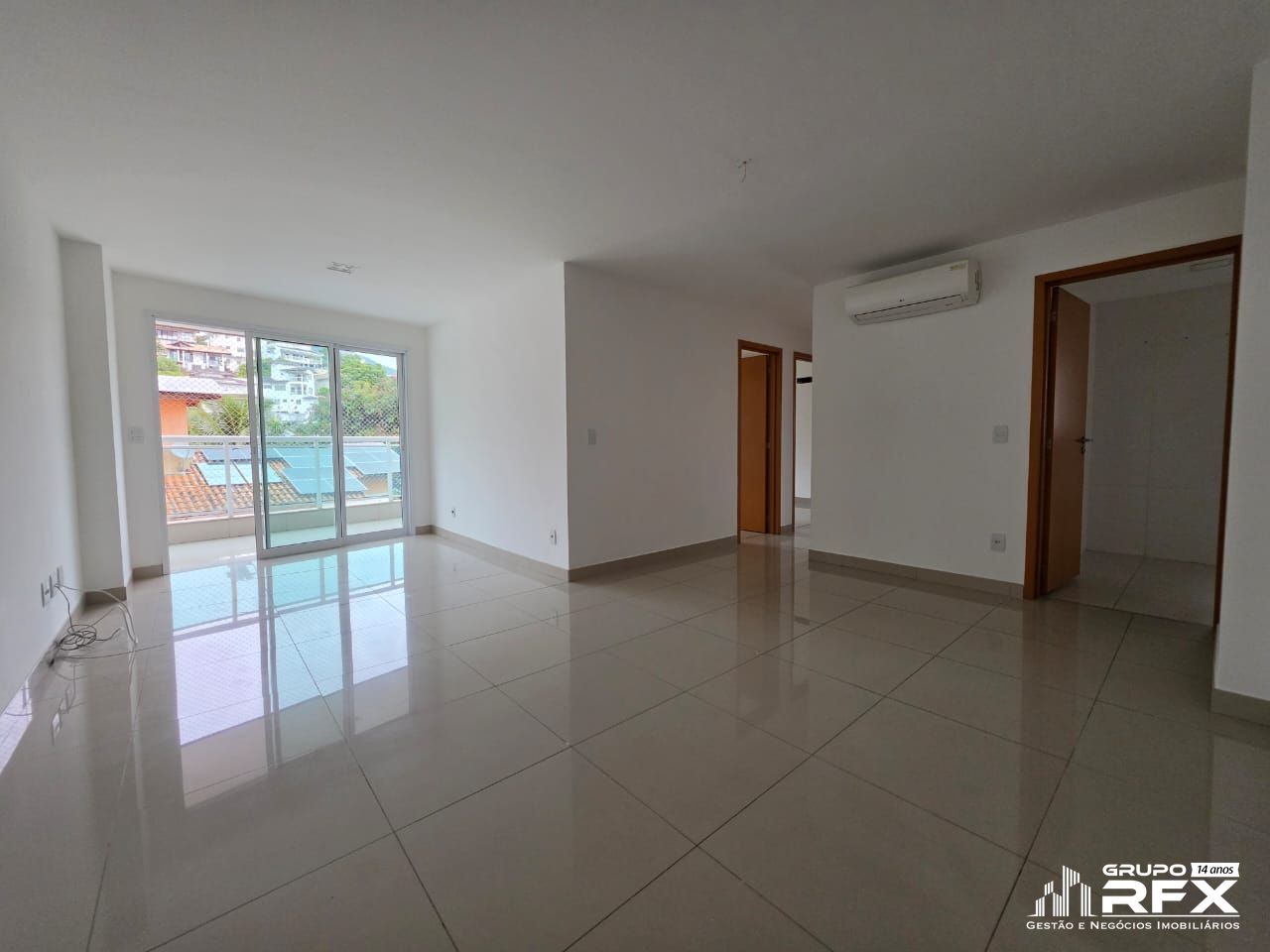 Apartamento 3 dormitórios para alugar Charitas Niterói/RJ