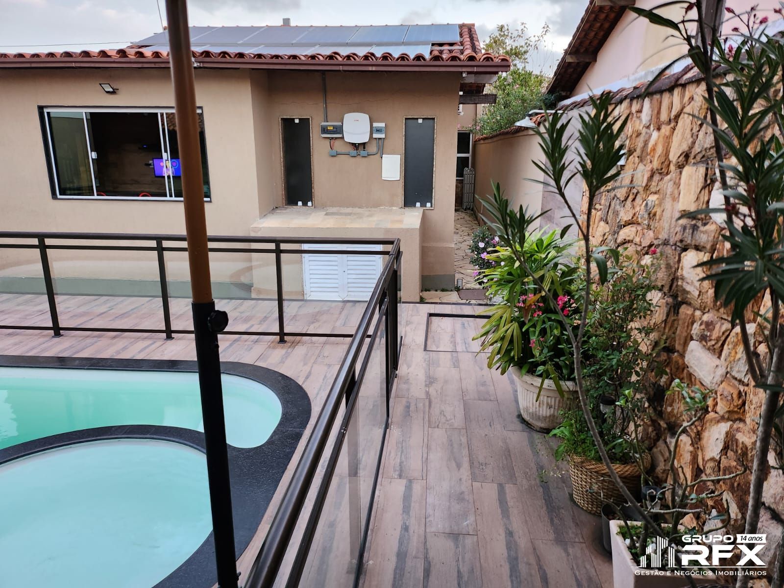 Casa 4 dormitórios à venda serra grande niterói/rj
