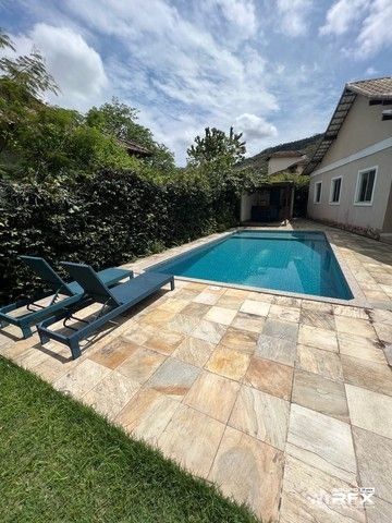 Casa 4 dormitórios à venda Itaipu Niterói/RJ