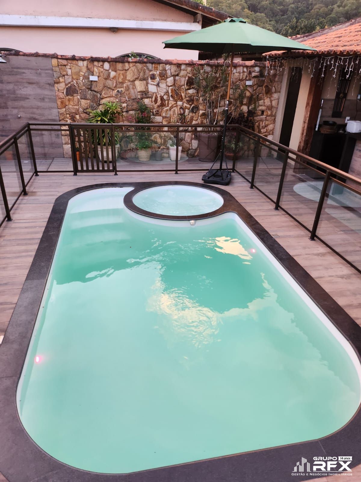 Casa 4 dormitórios à venda serra grande niterói/rj