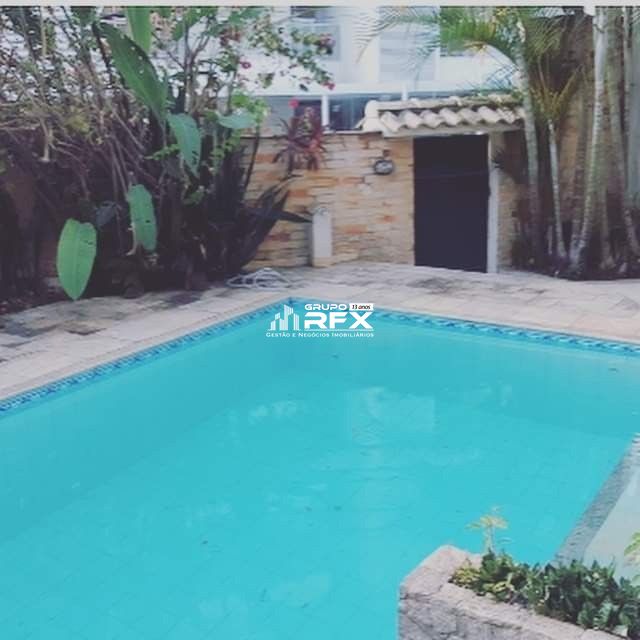 Casa de 5 quartos, 510m² no bairro Santa Rosa, em Niterói | Eu Corretor