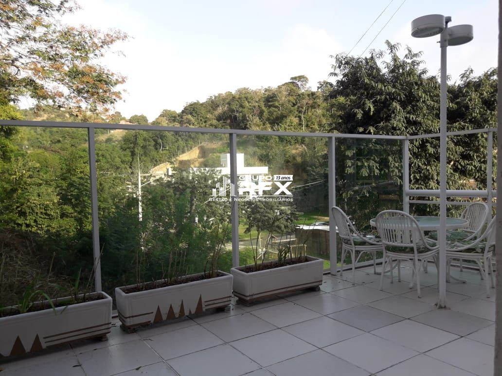 Casa de Condomínio de 3 quartos, 400m² no bairro Maria Paula I, em São Gonçalo | Eu Corretor