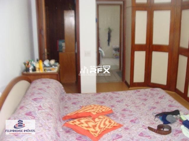 Casa de 5 quartos, 2400m² no bairro Vila Progresso, em Niterói | Eu Corretor