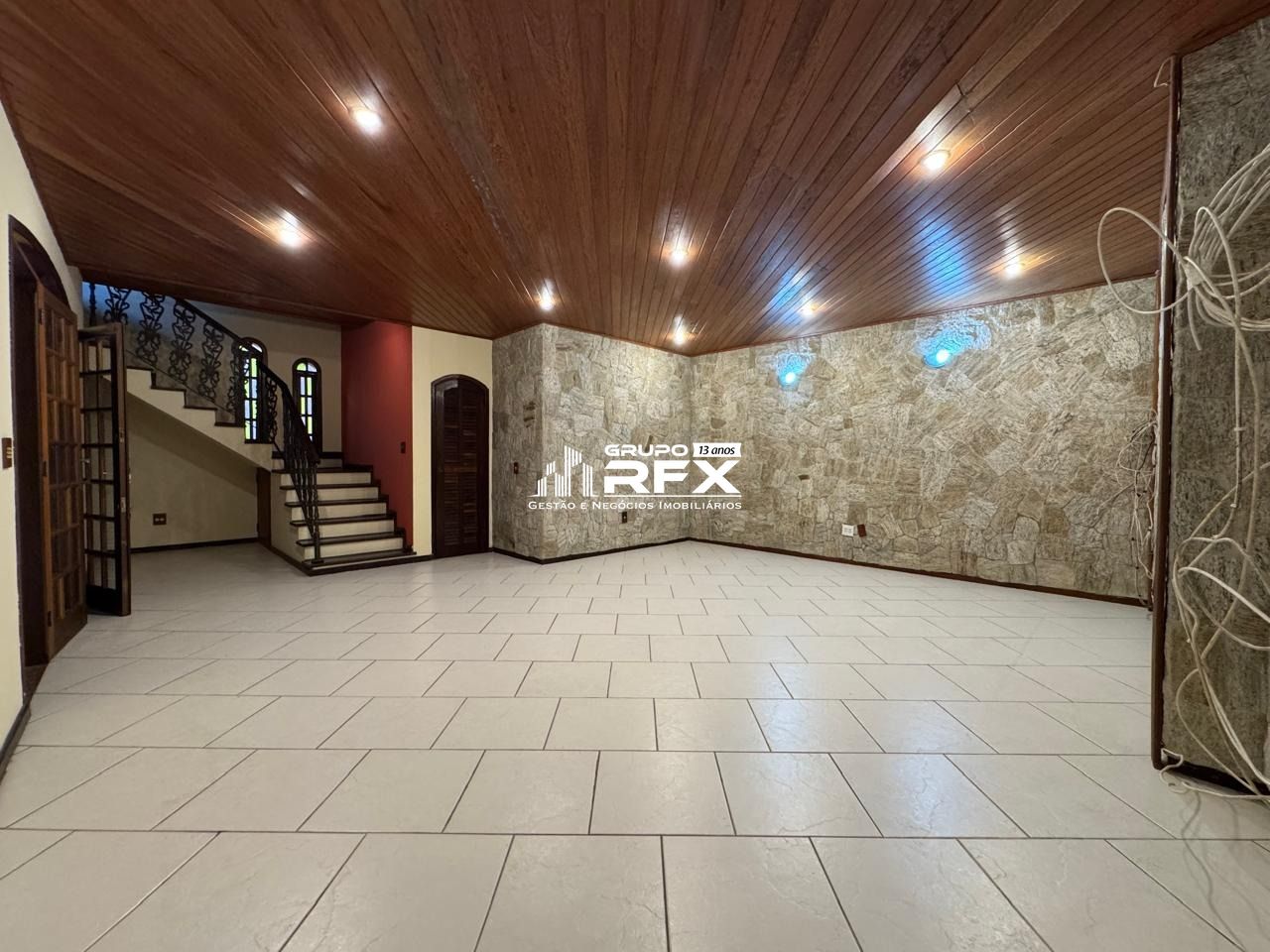 Casa de 4 quartos, 339m² no bairro Pendotiba, em Niterói | Eu Corretor