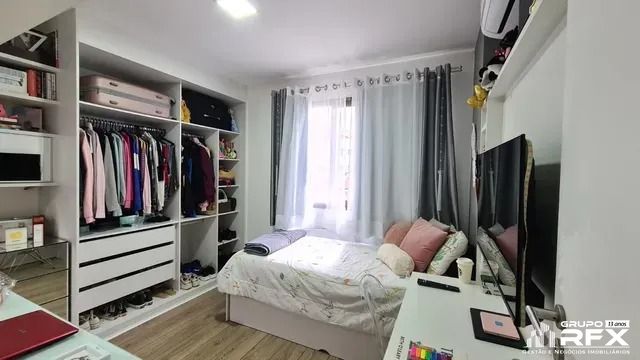 img30880182