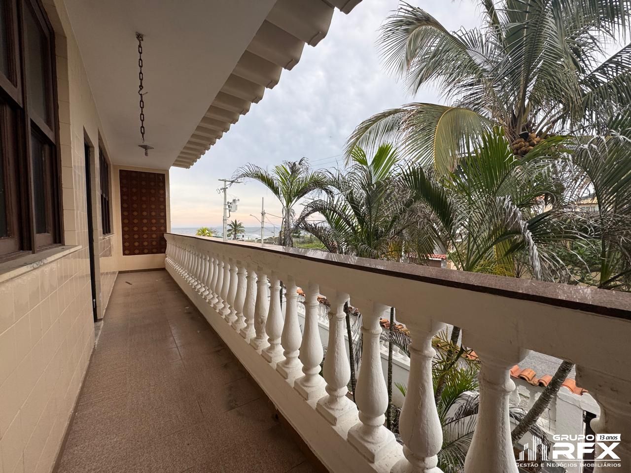 Casa com 4 Dormitórios para alugar, 300 m² por R$ 4.000,00 Casa com 4 Dormitórios para alugar, 300 m² por R$ 4.000,00