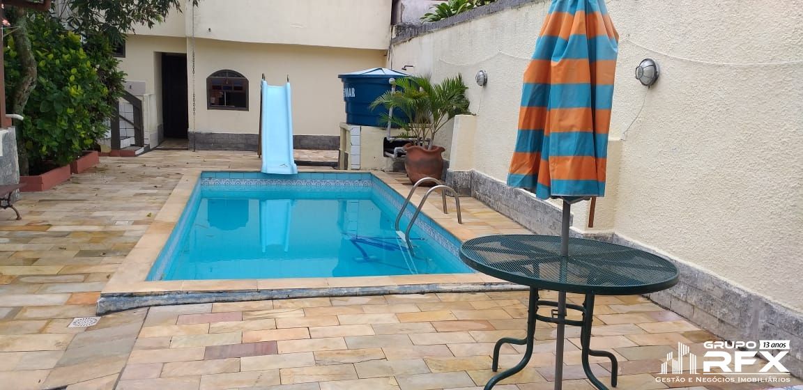 Casa de 2 quartos, 120m² no bairro Piratininga, em Niterói | Eu Corretor