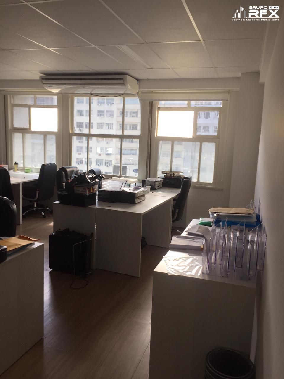 Sala Comercial de 10 quartos, 400m² no bairro Centro, em Rio de Janeiro | Eu Corretor