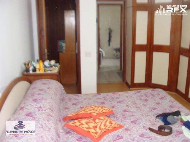 Casa de 5 quartos, 2400m² no bairro Vila Progresso, em Niterói | Eu Corretor
