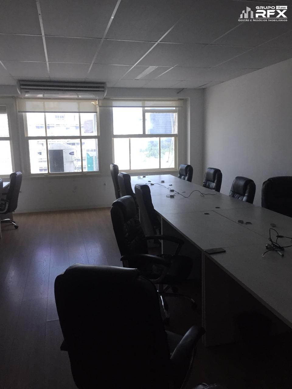 Sala Comercial de 10 quartos, 400m² no bairro Centro, em Rio de Janeiro | Eu Corretor