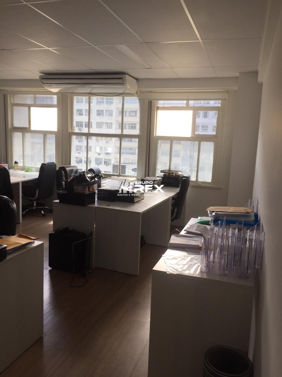 Sala Comercial de 10 quartos, 400m² no bairro Centro, em Rio de Janeiro | Eu Corretor