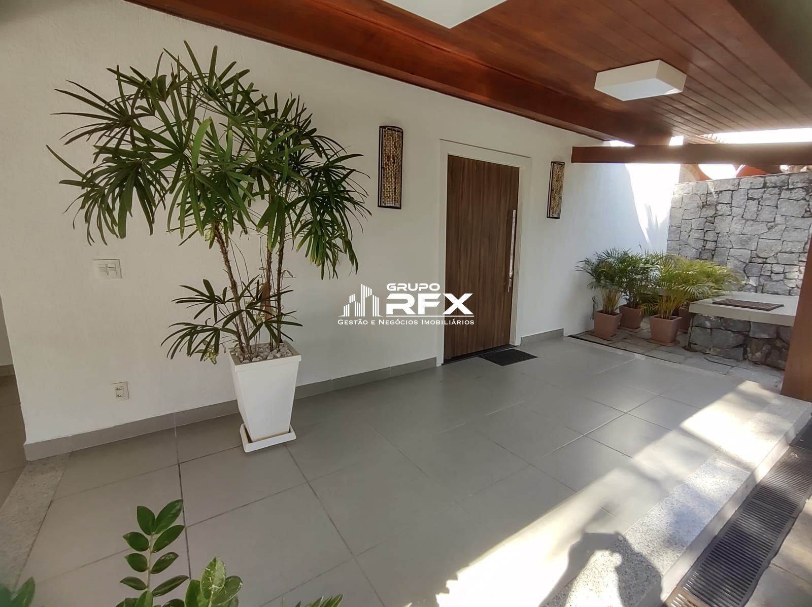 Casa de Condomínio de 4 quartos, 312m² no bairro Badu, em Niterói | Eu Corretor