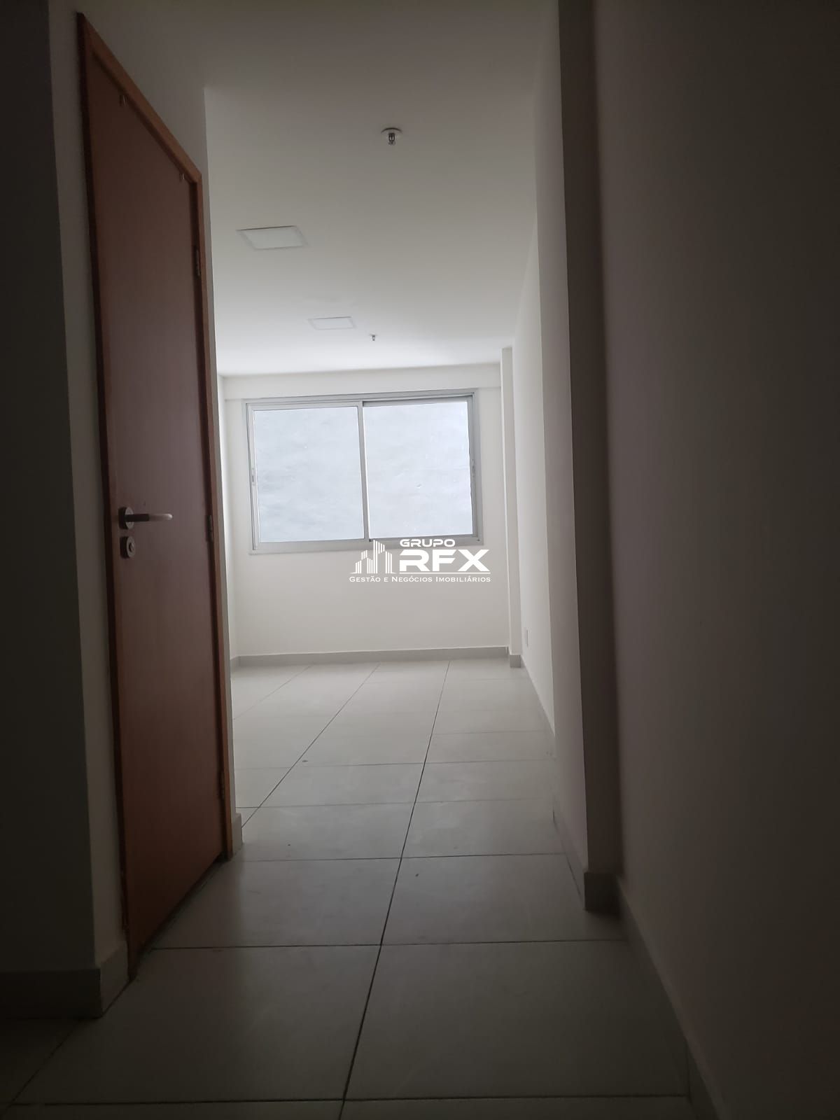 Sala Comercial de 1 quarto, 27m² no bairro Centro, em Niterói | Eu Corretor
