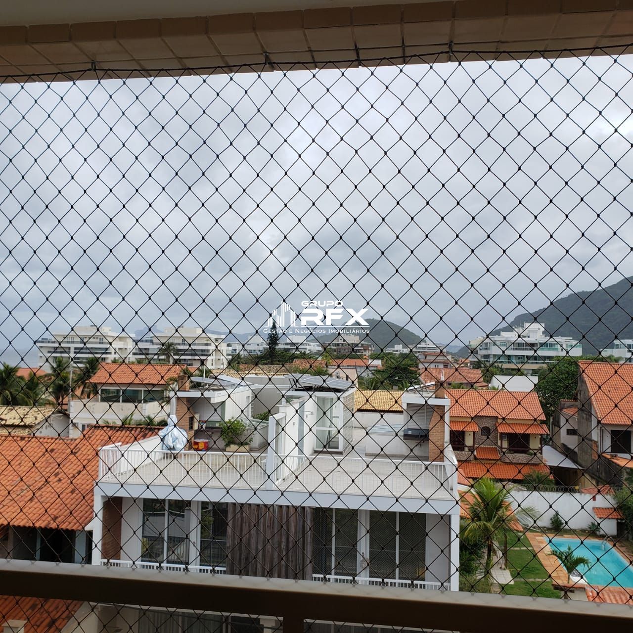 img30748923
