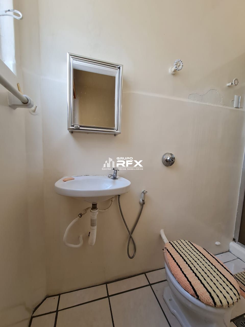 Loja / Salão / Ponto Comercial de 1 quarto, 45m² no bairro São Domingos, em Niterói | Eu Corretor