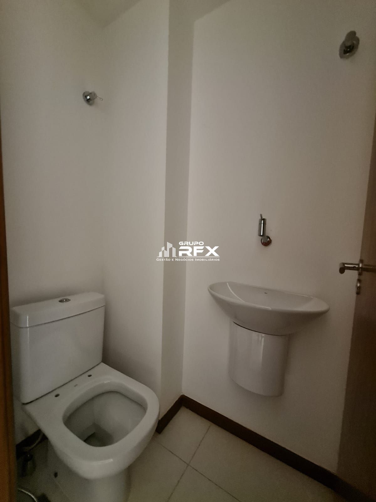 img12969799