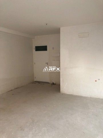 img21990603