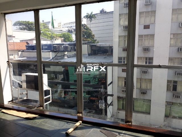 Sala Comercial de 1 quarto, 120m² no bairro Centro, em Niterói | Eu Corretor