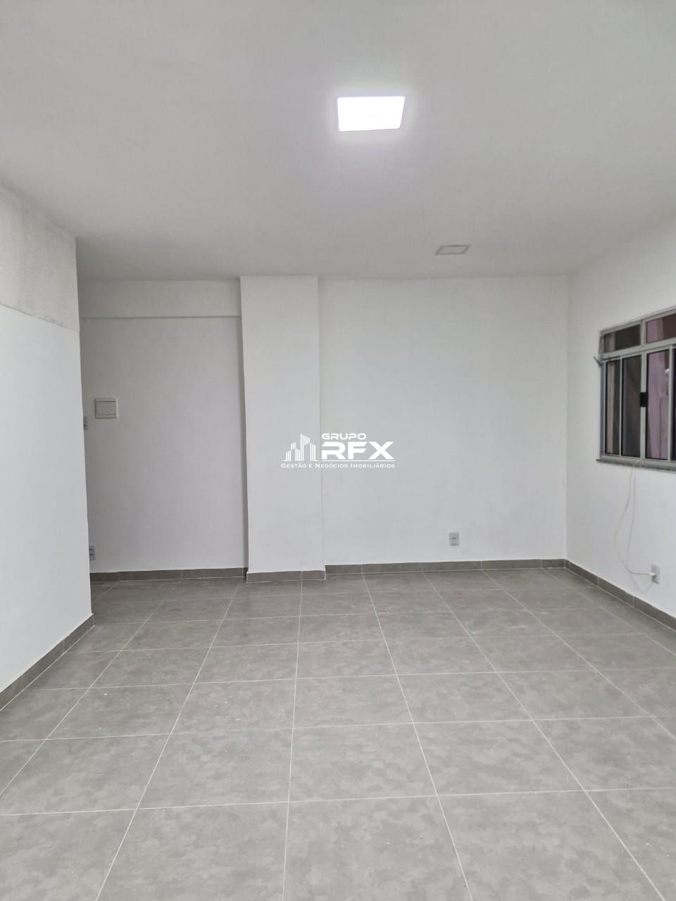 Loja / Salão / Ponto Comercial de 34m² no bairro Centro, em Niterói | Eu Corretor