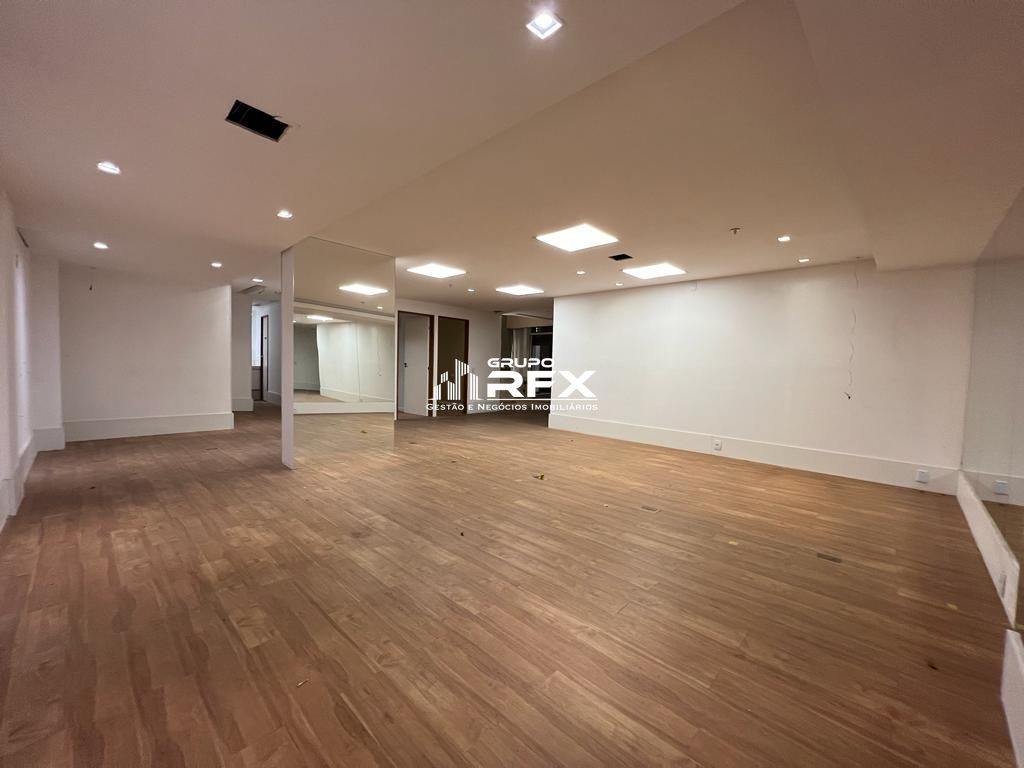 Ponto comercial para alugar  no Centro - Niterói, RJ. Imóveis