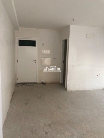 img21990605