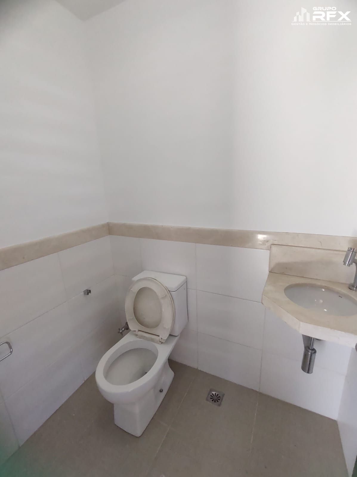 Casa de Condomínio à venda com 4 quartos, 312m² - Foto 24