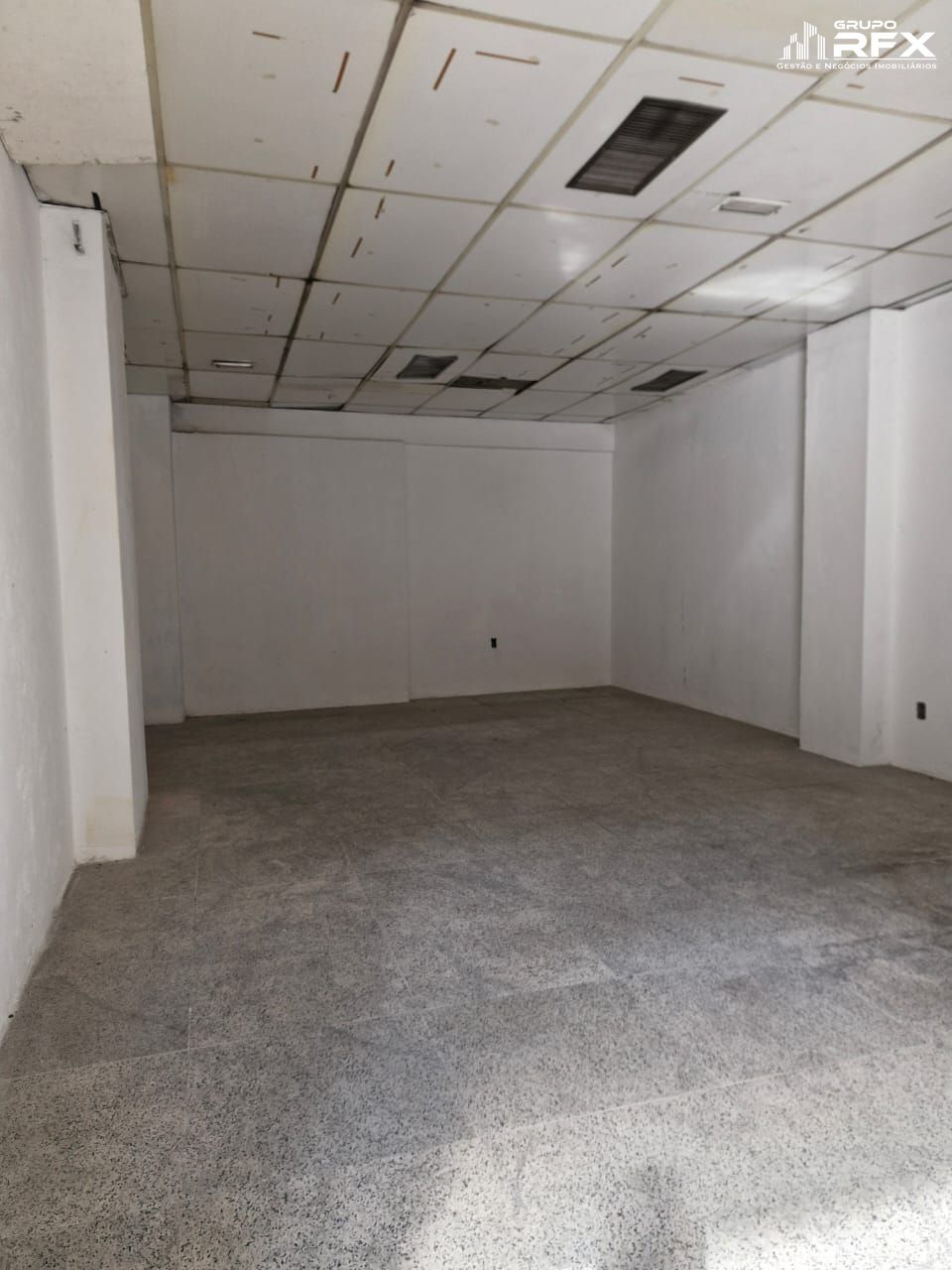 Loja / Salão / Ponto Comercial de 34m² no bairro Centro, em Niterói | Eu Corretor