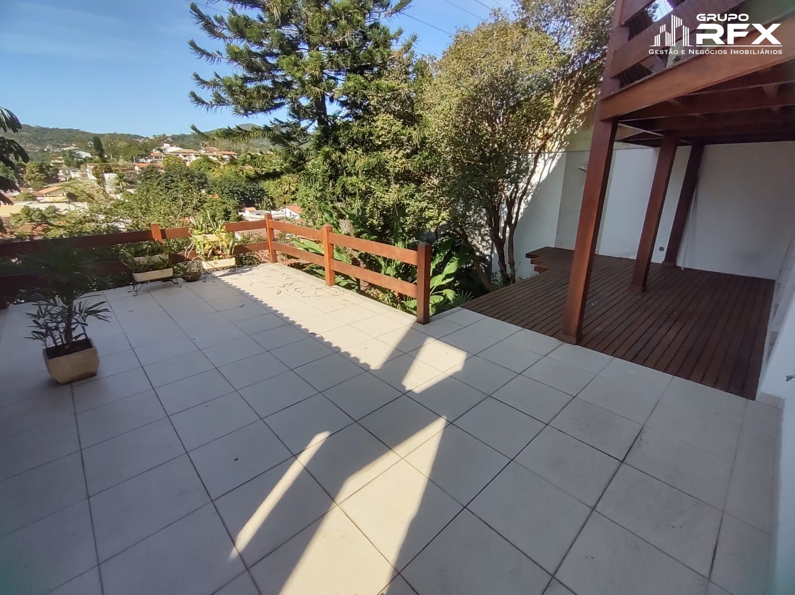 Casa de Condomínio à venda com 4 quartos, 312m² - Foto 26