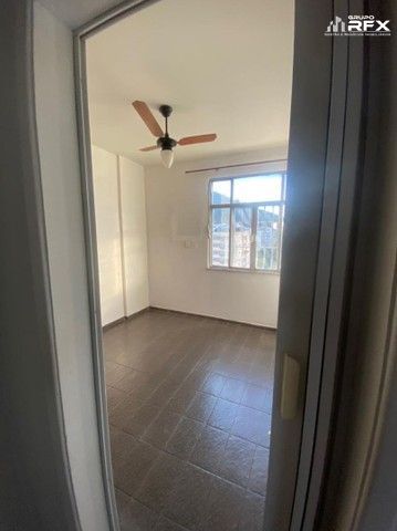 Apartamento à venda com 2 quartos, 68m² - Foto 4