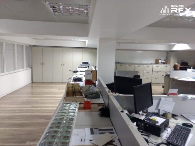 Prédio Inteiro à venda e aluguel com 2 quartos, 2300m² - Foto 3