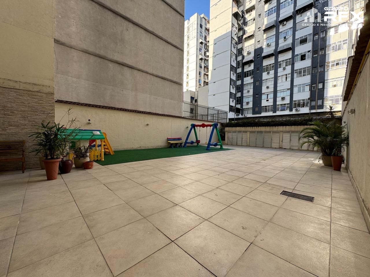 Apartamento à venda com 3 quartos, 127m² - Foto 16