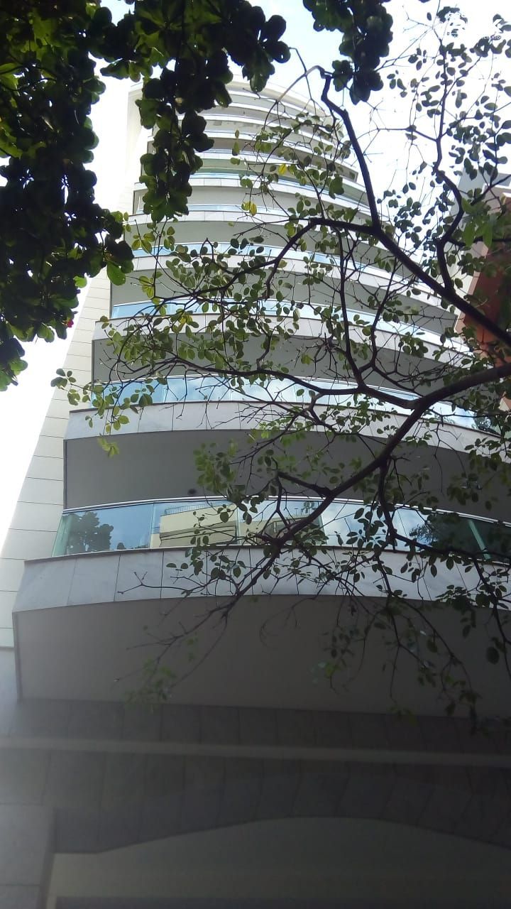 Apartamento à venda com 3 quartos, 110m² - Foto 1