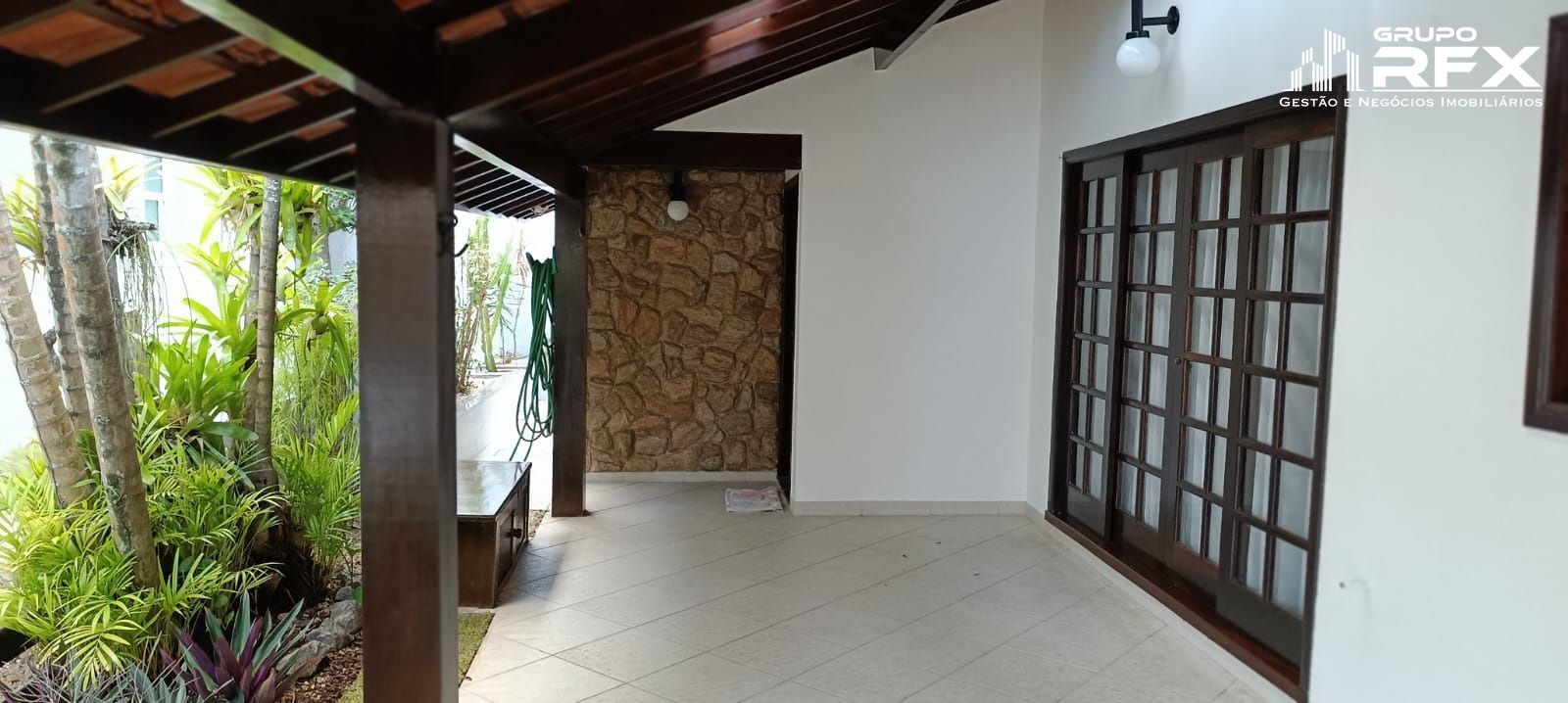 Casa de Condomínio à venda com 3 quartos, 350m² - Foto 34