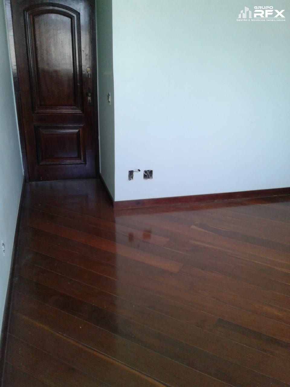 Apartamento à venda com 2 quartos, 72m² - Foto 5