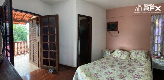 Casa à venda com 4 quartos, 239m² - Foto 18