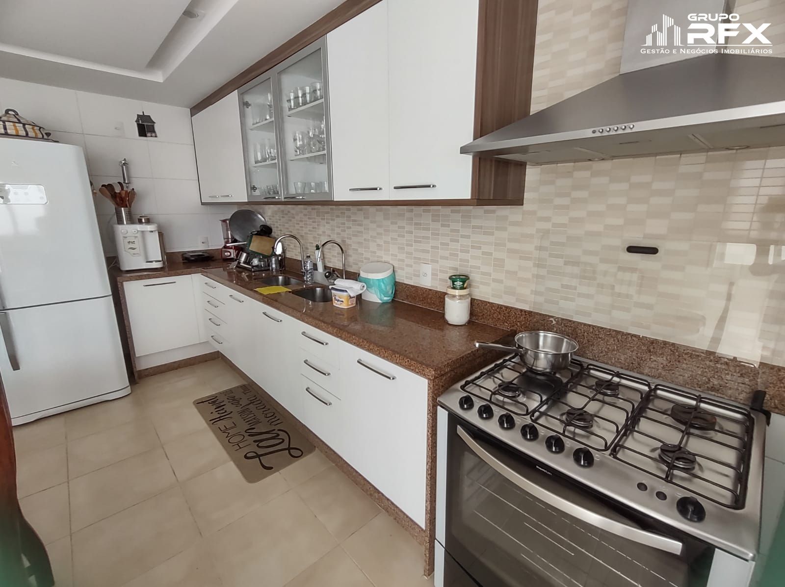 Casa de Condomínio à venda com 4 quartos, 312m² - Foto 19