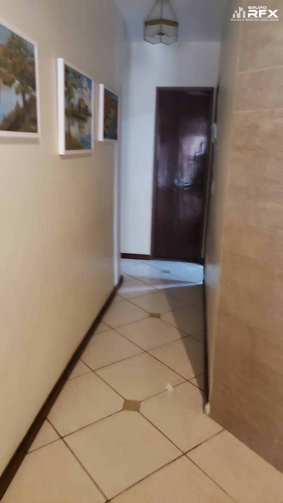 Casa à venda com 3 quartos, 226m² - Foto 12