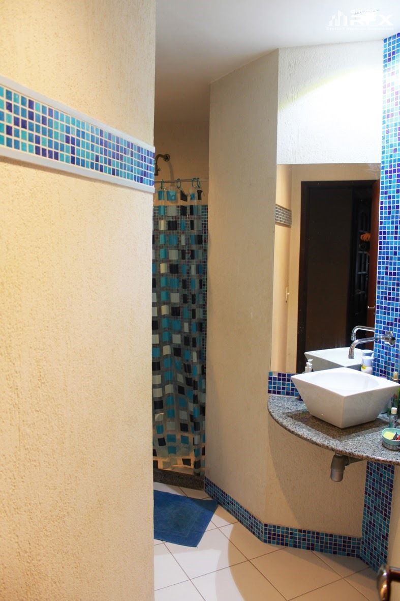 Casa à venda com 3 quartos, 220m² - Foto 22