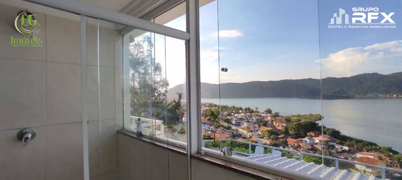 Casa para alugar com 5 quartos, 250m² - Foto 32