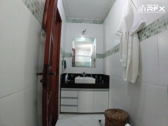 Casa à venda com 3 quartos, 250m² - Foto 14