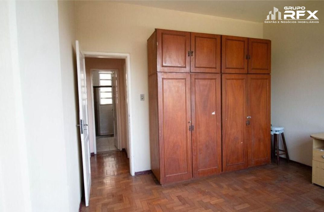 Apartamento à venda com 3 quartos, 130m² - Foto 17