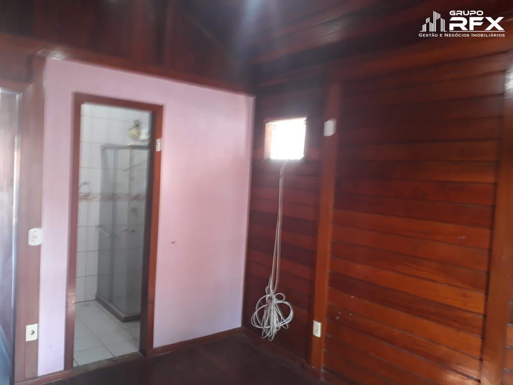 Casa à venda com 3 quartos, 120m² - Foto 14