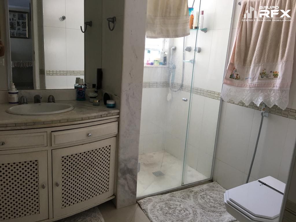 Apartamento à venda com 3 quartos, 166m² - Foto 19