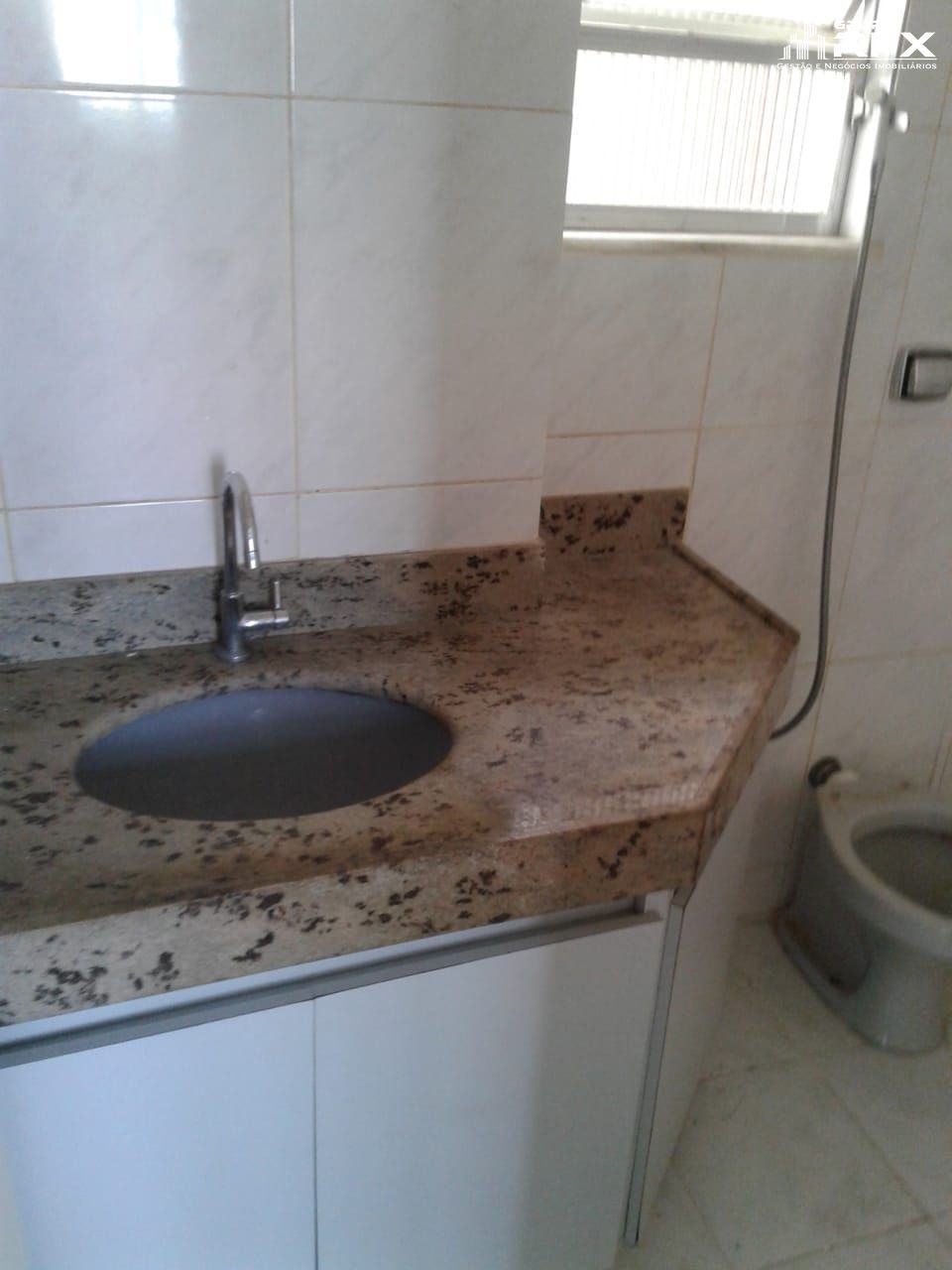 Apartamento à venda com 2 quartos, 72m² - Foto 13