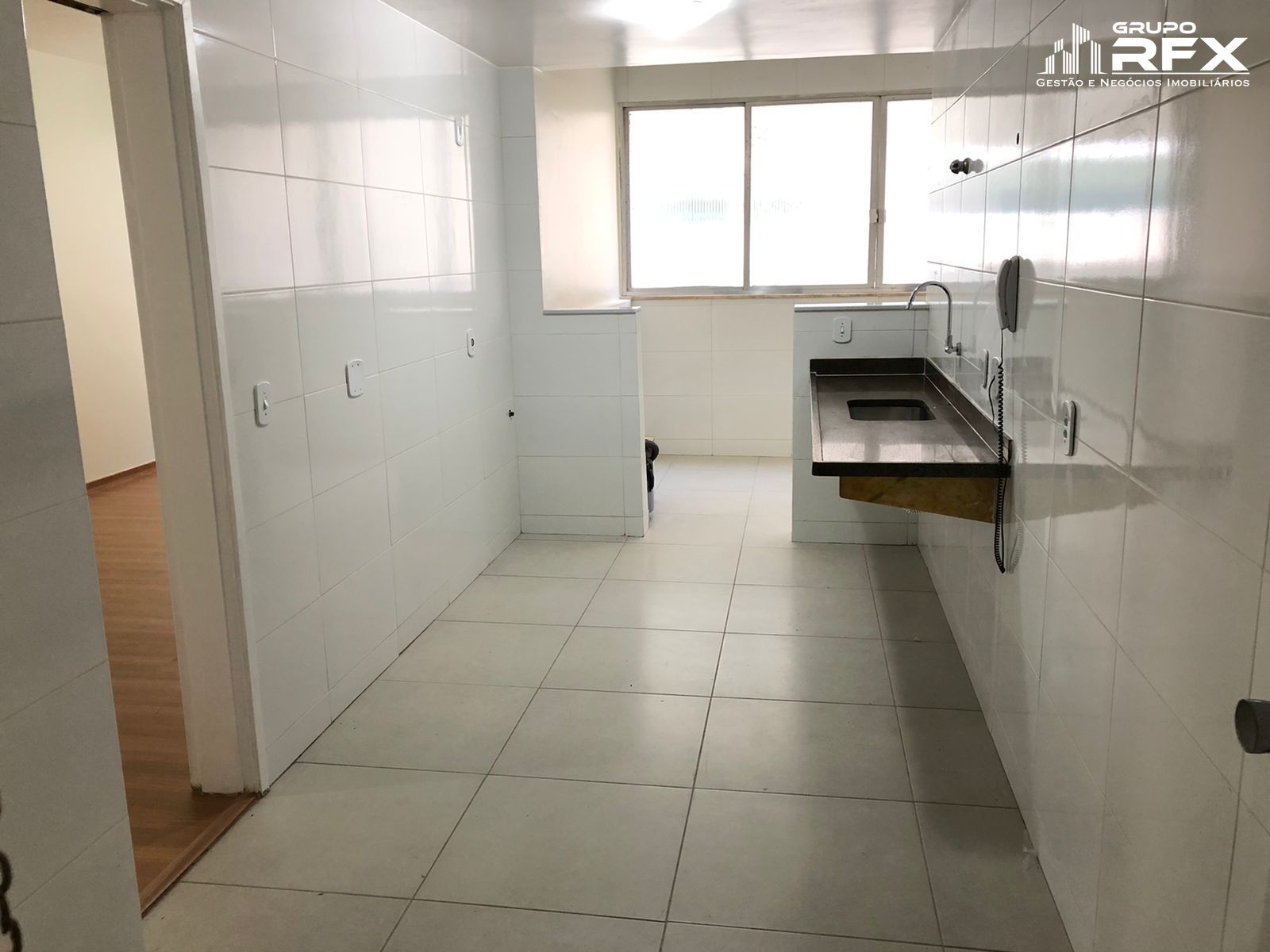 Apartamento à venda com 2 quartos, 100m² - Foto 10