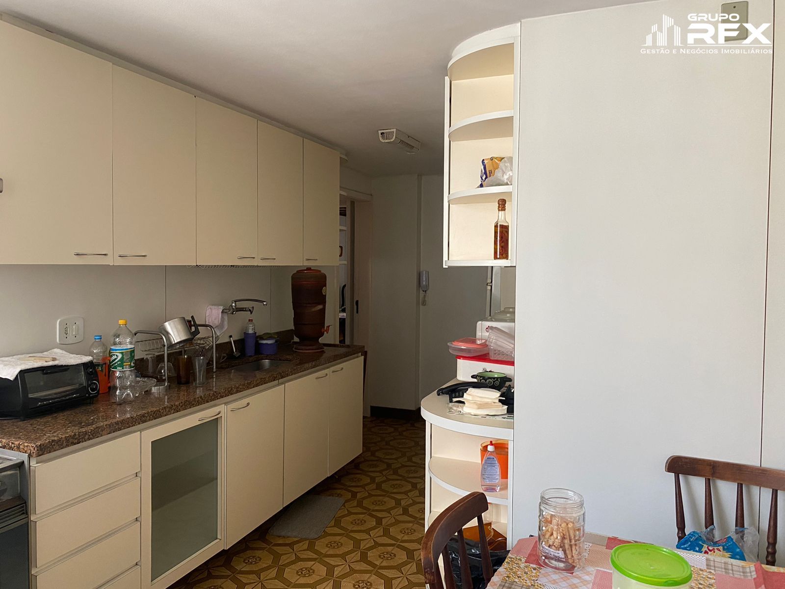 Apartamento à venda com 4 quartos, 160m² - Foto 17