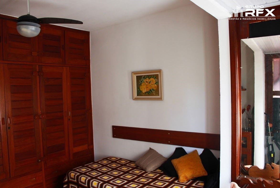 Casa à venda com 3 quartos, 220m² - Foto 23