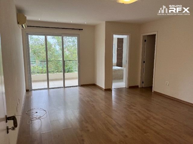 Casa à venda com 4 quartos, 390m² - Foto 9